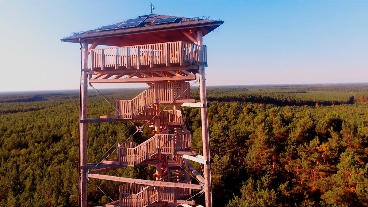 Świętno: do sieci trafiły nagrania s*ksu na wieży widokowej. Sprawę bada prokuratura