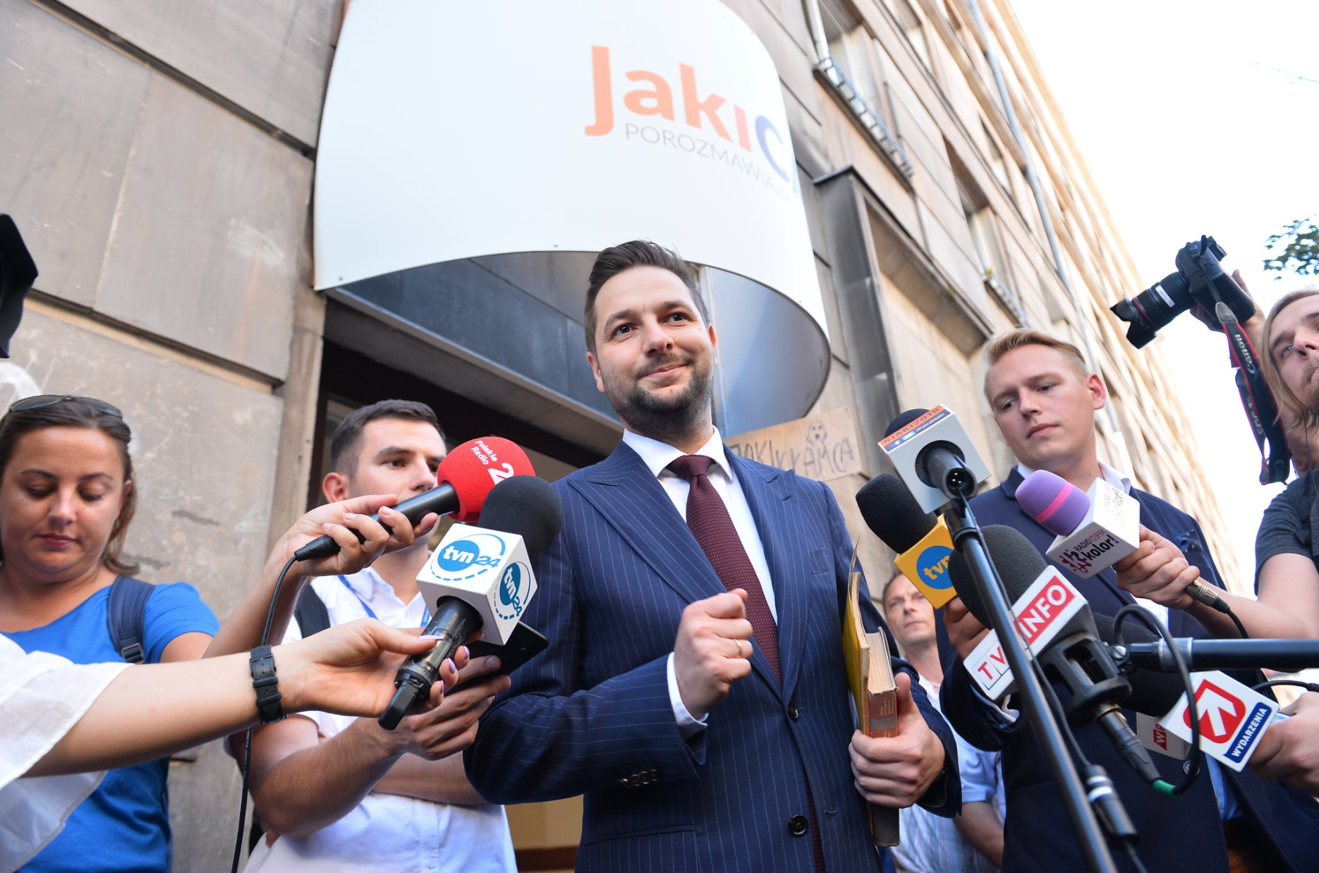 Patryk Jaki: Okęcie nie zostanie zamknięte. Już przekonałem kolegów z Sejmu