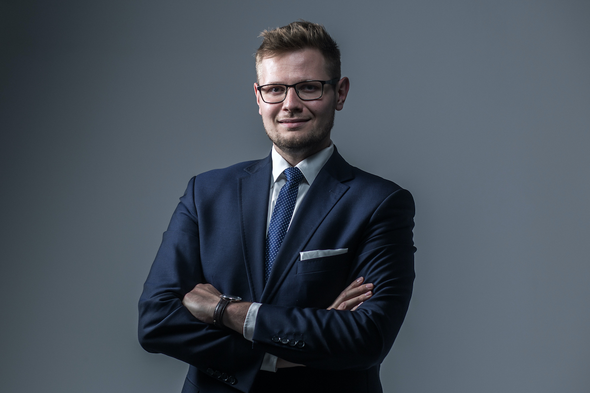 Deweloper na bezczela zaczął budować sobie osiedle na terenie Kampinoskiego Parku Narodowego