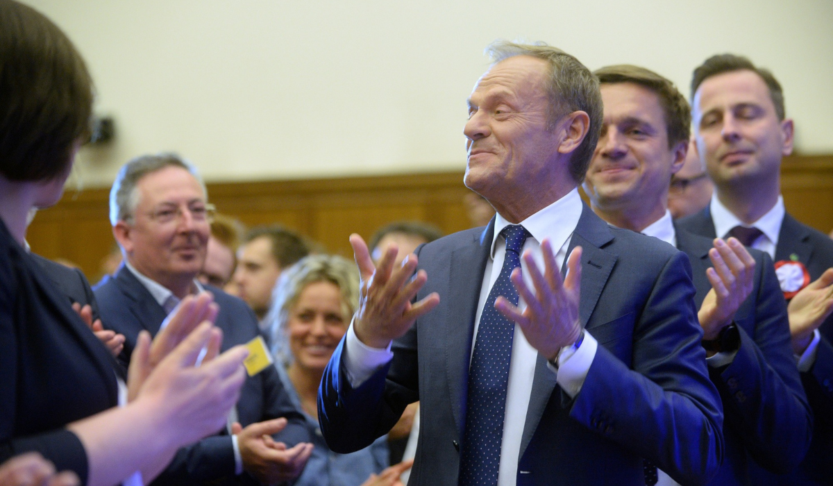 Tusk omawia powrót do Polski i polskiej polityki, Platforma napięta jak Najman przed walką