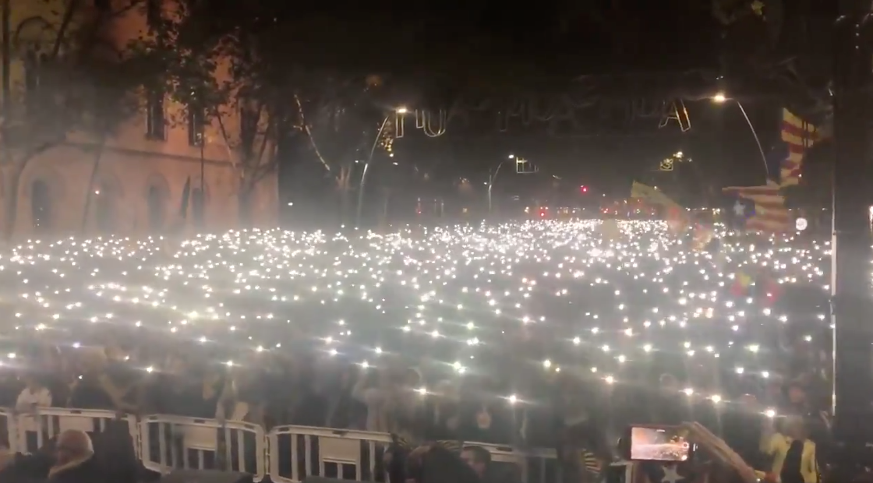 Barcelona: nocne protesty separatystów przed niedzielnymi wyborami