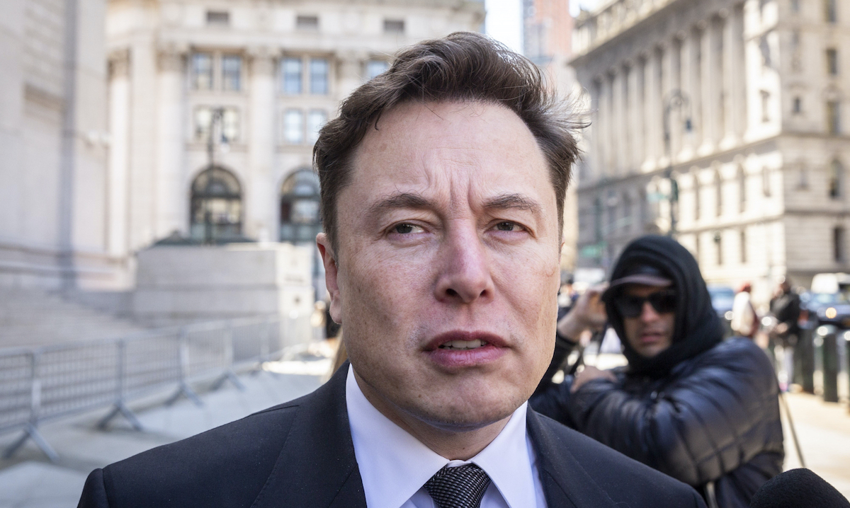 Musk zastanawia się, po co właściwie istnieje NATO, premier Łotwy odpowiada, że z powodu Rosji