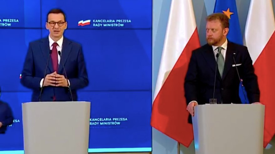 Morawiecki: zakaz wychodzenia z domu bez ważnego powodu i poruszania się w więcej niż 2 osoby