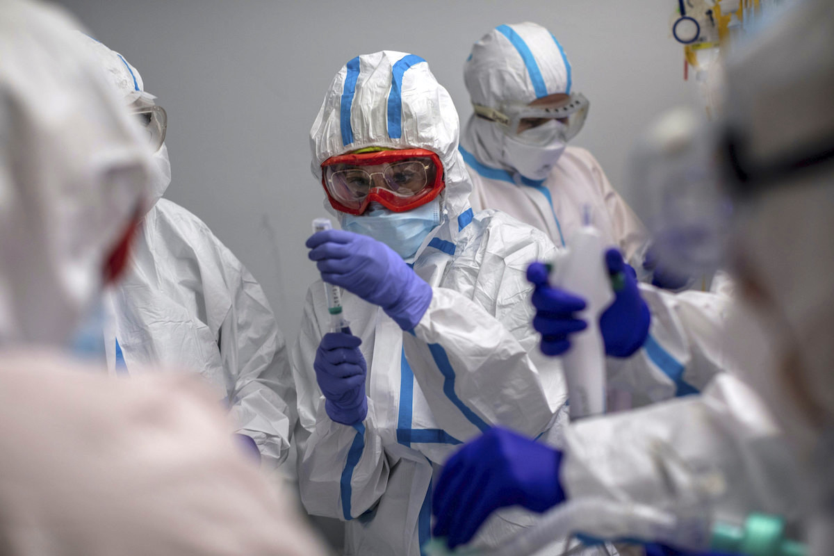 Hiszpania: szpitale przestają radzić sobie ze zwałami śmieci pochodzącymi od pacjentów z koronawirusem