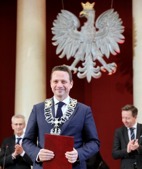 Rada Warszawy zadecydowała, ile będzie zarabiał Trzaskowski: 12 500 zł