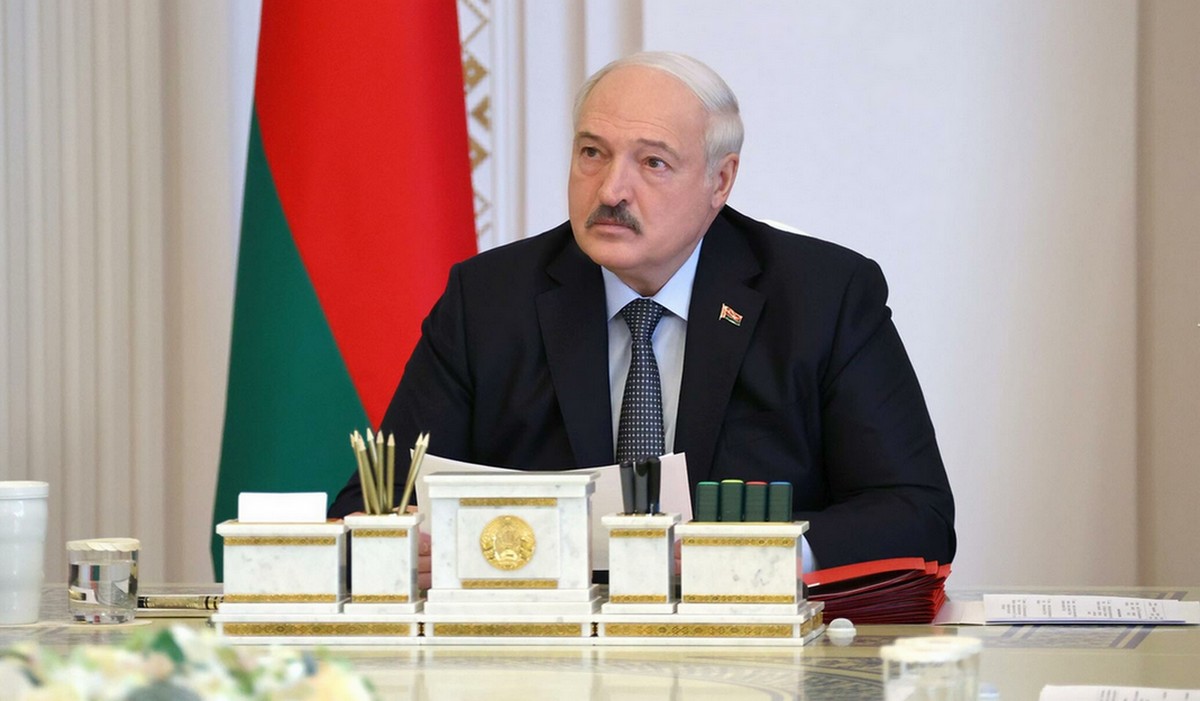 Łukaszenka dostał piany, straszy wojną nuklearną i Polską jako największym zagrożeniem dla Białorusi