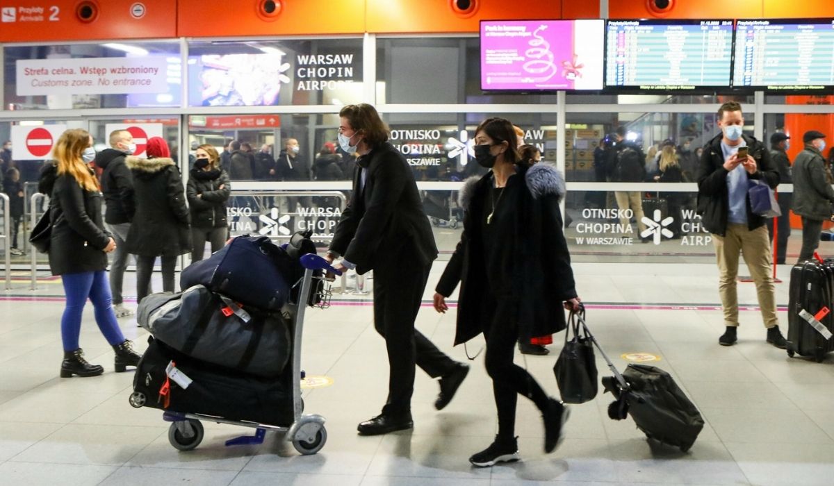 Rzeczpospolita: "szczepionkowy paszport" w UE coraz bardziej prawdopodobny