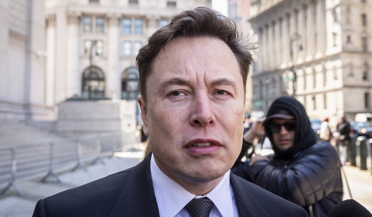 Musk blokuje internet ze Starlinków na terytorium Krymu w obawie przed "eskalacją konfliktu"