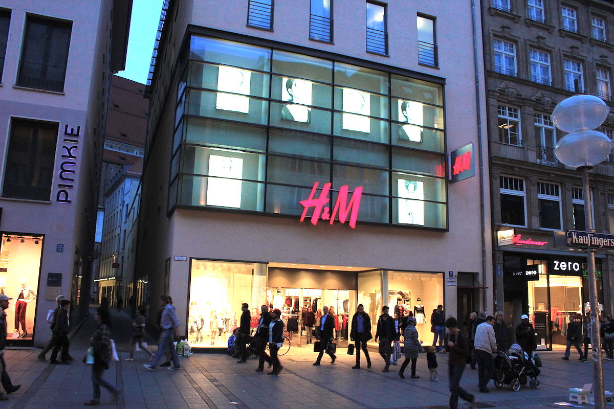 Niemcy: H&M dostało po łapkach rekordową karę za wścibstwo wobec życia pracowników