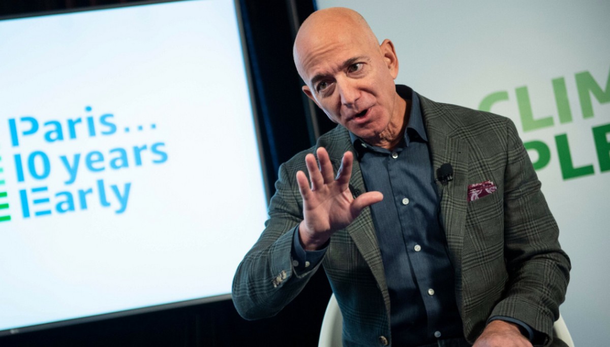 Jeff Bezos rezygnuje z funkcji prezesa Amazona, no bo ile można