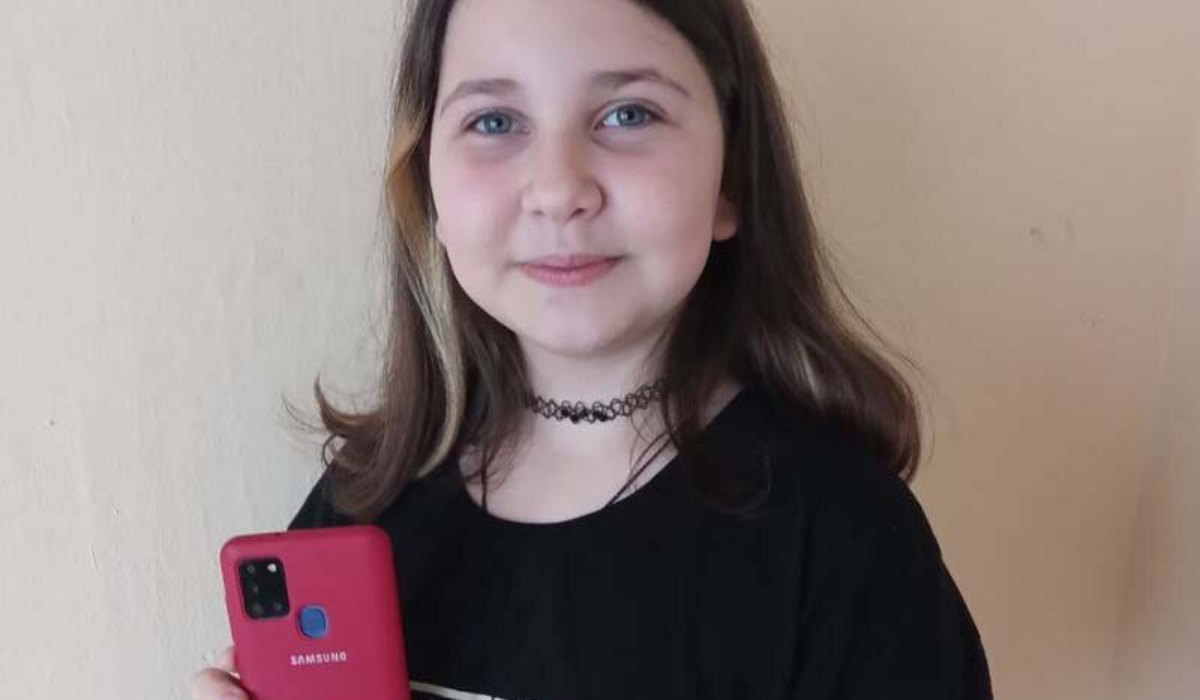 Ukraińska armia zwróciła 10-letniej Iwance telefon zrabowany przez Rosjanina