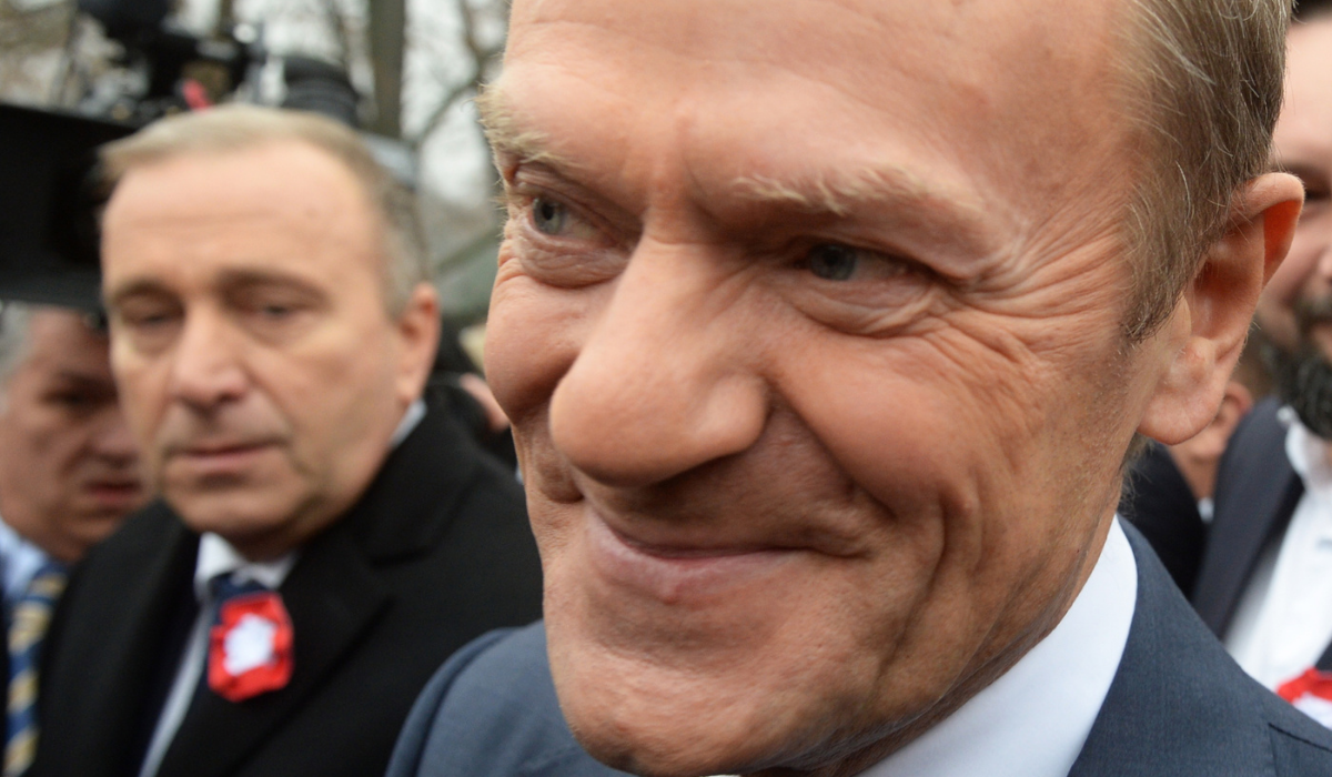 Donald Tusk zaproponował wprowadzenie 4-dniowego tygodnia pracy jeśli tylko KO wygra wybory