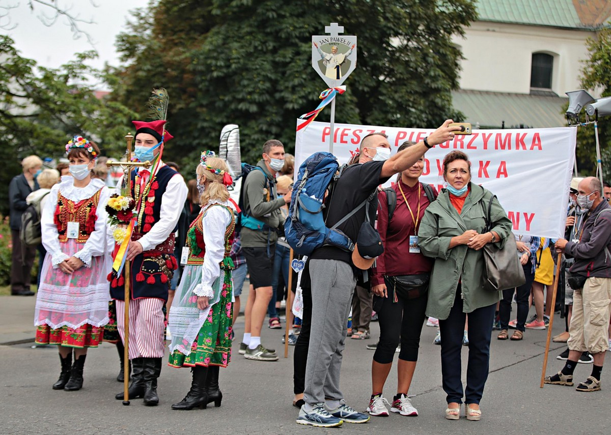 Rusza sezon pielgrzymkowy. Władze Częstochowy proszą ministra o regulacje