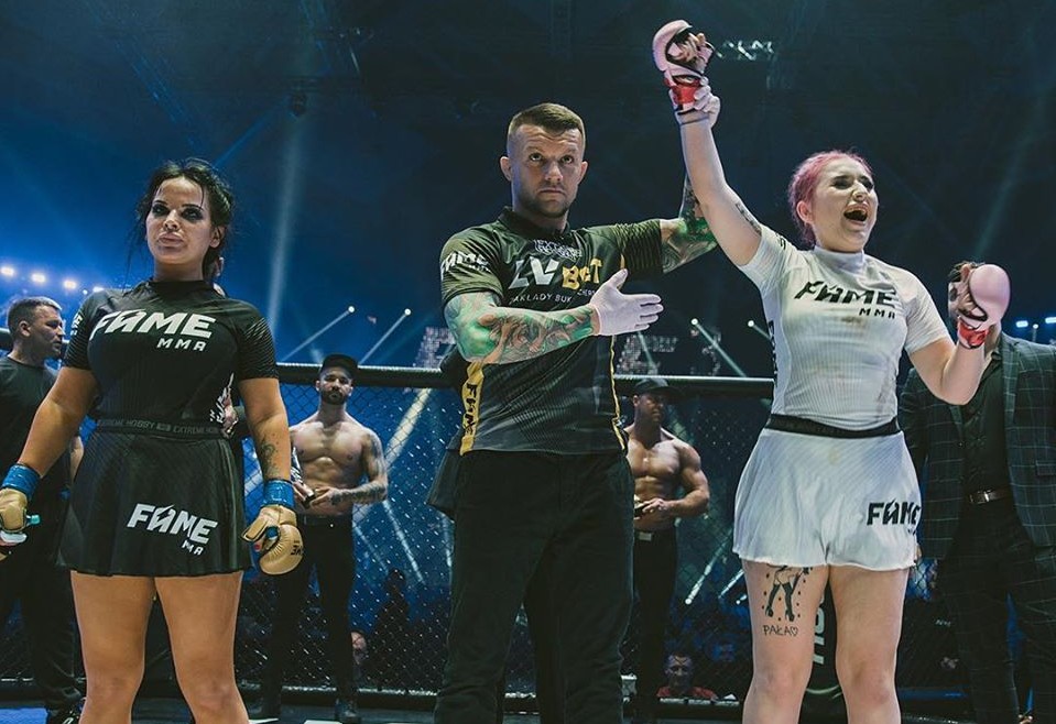 12-latek z zespołem Aspergera restreamował galę Fame MMA. Organizator żąda 2,5 mln złotych