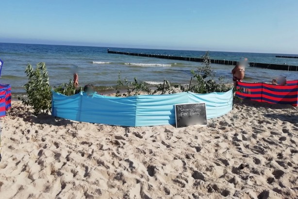 RMF24: hardkorowy parawaniarz w Ustroniu Morskim