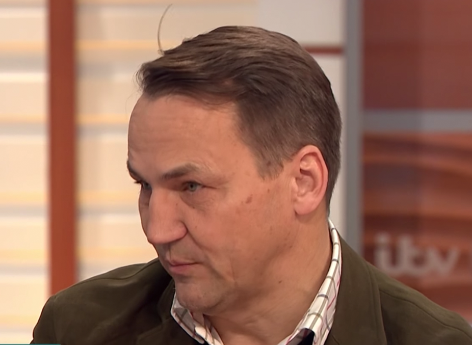 Sikorski o 4 MILIONACH dla prezesa Orlenu: "Na ośmiorniczki starczy do końca życia”