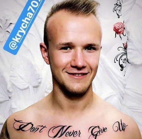 Wpadka żużlowca. Zrobił sobie tatuaż... "Zawsze się poddawaj":+1: