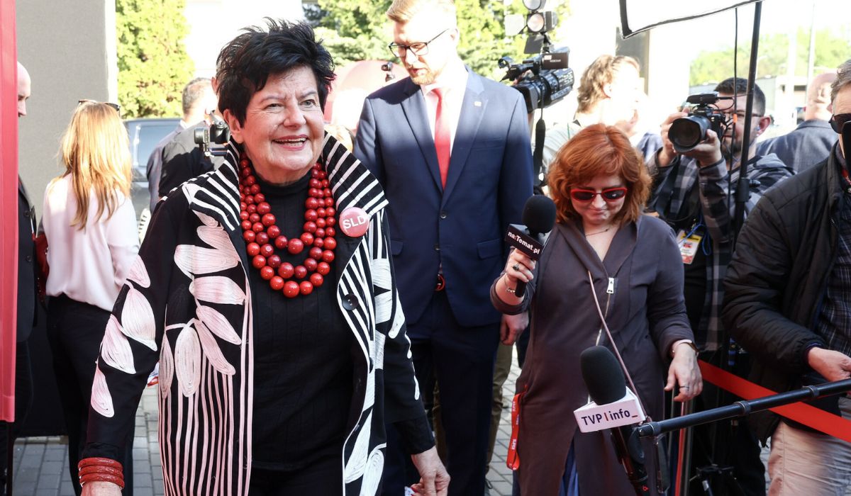 Senyszyn zapowiada utworzenie partii i mówi, że "przedterminowych wyborów nie będzie"