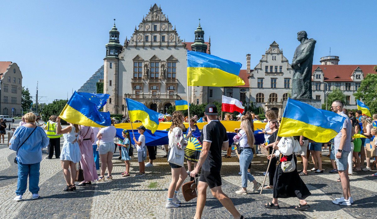 Sondaż: Ukraińcy zadowoleni z zarobków w Polsce, 70% jest w stanie odkładać