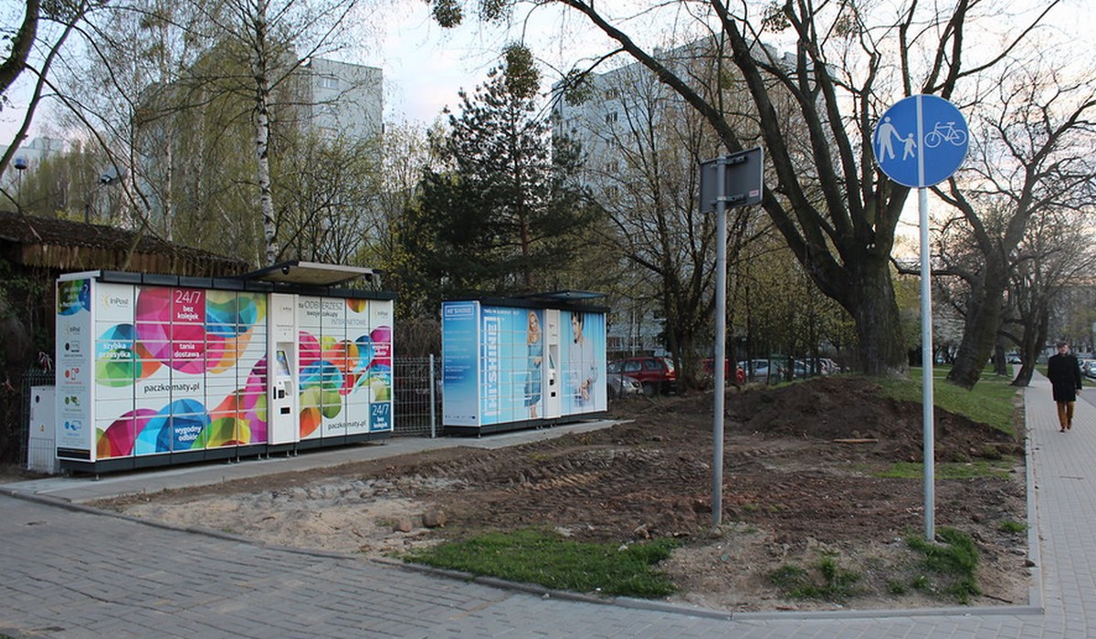 InPost zlitował się nad osobami, które nie mają dwóch metrów i wprowadza funkcję wyboru niższych skrytek