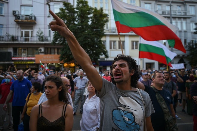 Bułgaria: w Sofii trwają masowe, antyrządowe protesty