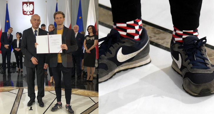 Poseł KO tłumaczy się z brudnych butów w Sejmie: "symbolizują moją pracę podczas kampanii"