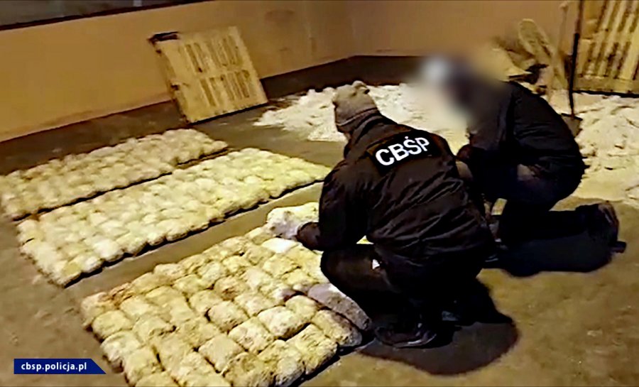 Polskie służby udaremniły przemyt heroiny wartej 61 mln złotych