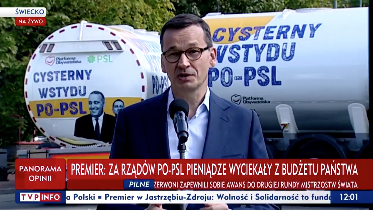 Premier pokazuje cysterny wstydu PO i PSL, taka metafora, i gani za przemyt paliwa