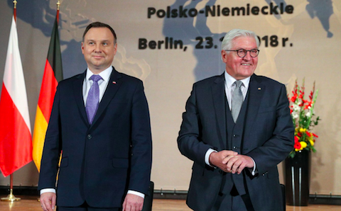 Duda w Berlinie: media w Polsce są wolne, bo relacjonują g*ałty ze szczegółami