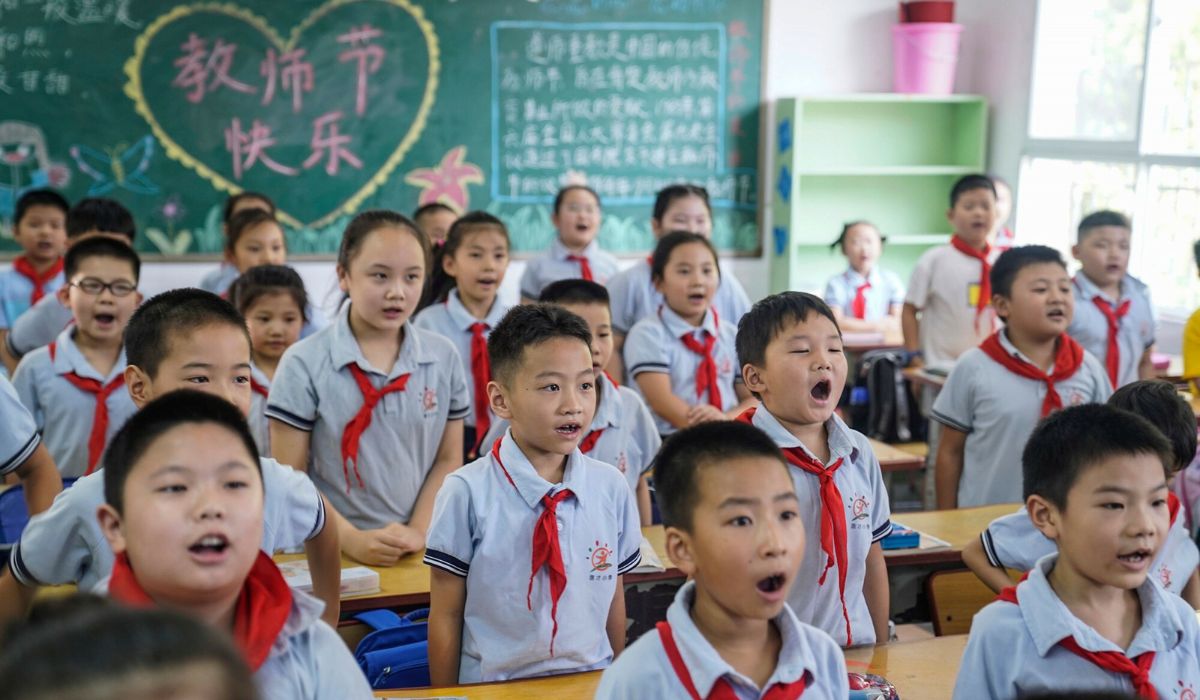 Liczba mieszkańców Chin spadła o 1,39 mln i spada już trzeci rok z rzędu