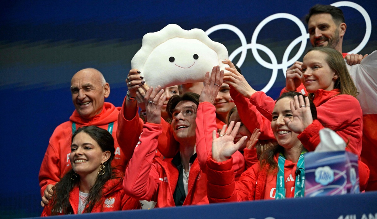Pluszowy Pieroguszek zrobił zaskakującą karierę jako jeden z symboli Polski na Igrzyskach