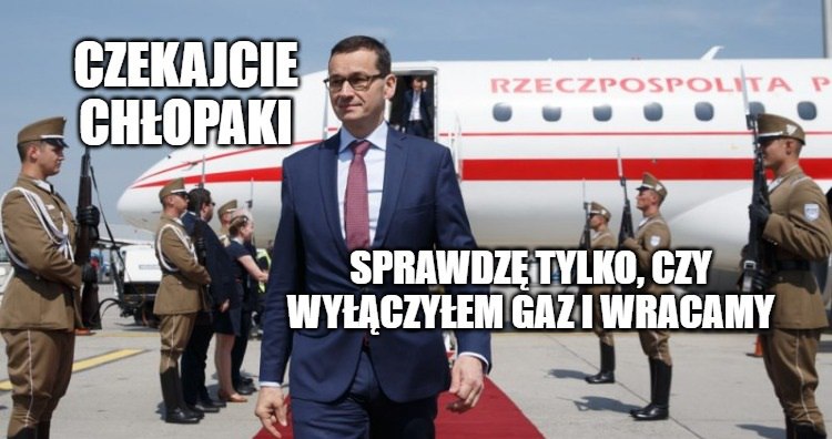 Newsweek: Morawiecki lata rządowym samolotem do swojego domu nad morzem