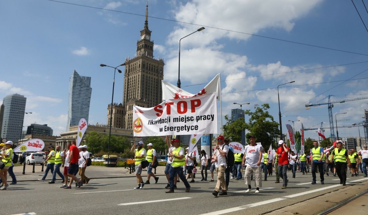 Rozżaleni górnicy najechali Warszawę i chcą, żeby potraktować ich na serio, a nie jak zwykle