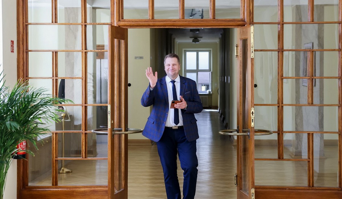 Minister Czarnek zapowiada serwis streamingowy dla uczniów, ma kosztować 30 mln zł