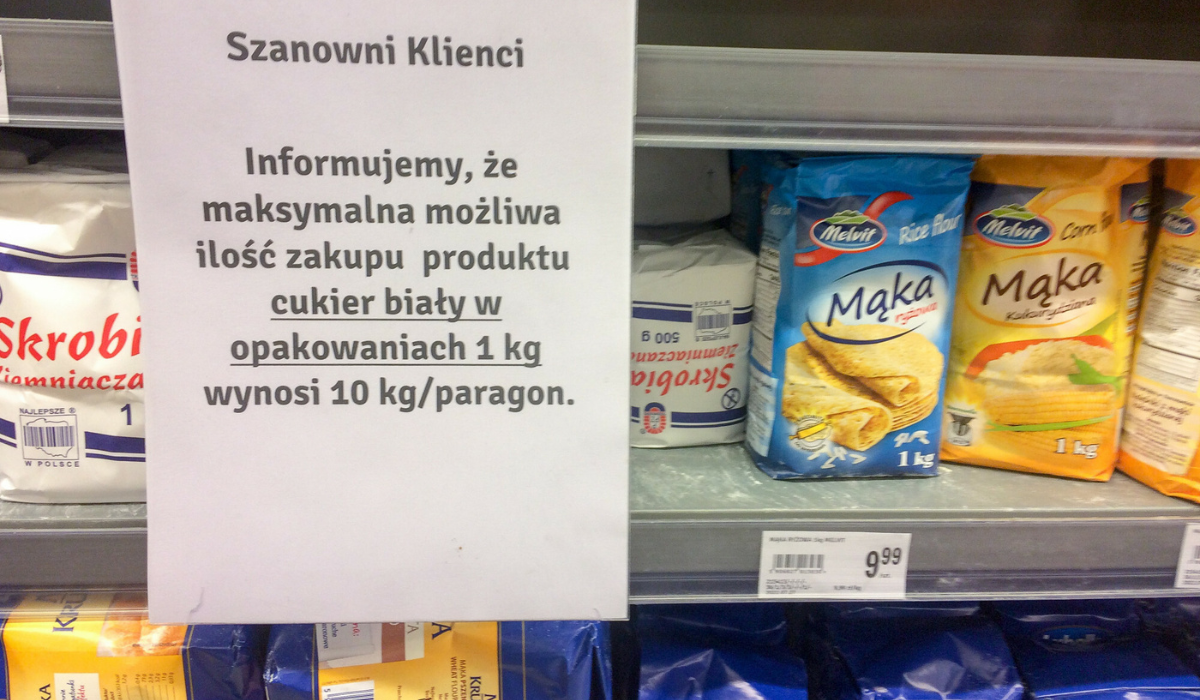 Tylko 13% przejęło się pogłoskami o braku cukru i zrobiło zapasy, większość nie uległa panice albo i tak nie miała za co kupić
