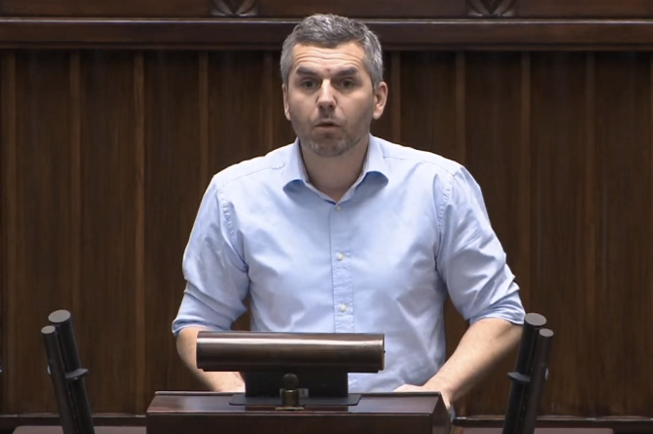 Konieczny z partii Razem zwyzywał narodowców od tchórzy: zrobiliście antysemickiego gniota