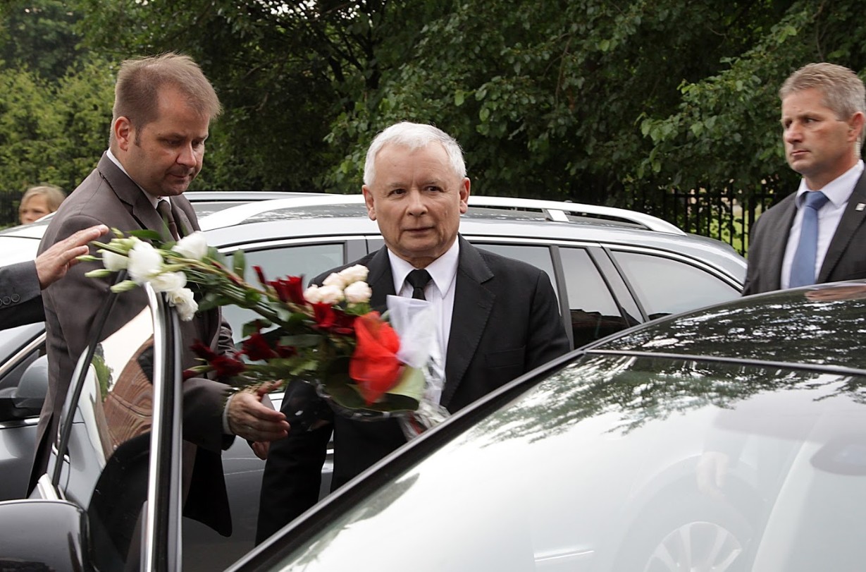 Kaczyński tłumaczy się ze słów o śmierci Jana Szyszki