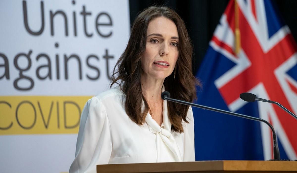 Premier Nowej Zelandii przyznała, że całkowite wyeliminowanie koronawirusa nie jest możliwe i pora znieść restrykcje