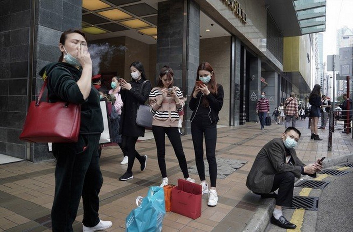 Chiny: nie ma potrzeby, żeby szczepić całą populację przeciwko wirusowi, tylko "frontowych" pracowników