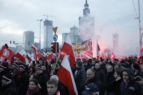 12 listopada będzie wolny od pracy. Żeby "godnie uczcić Święto Niepodległości"