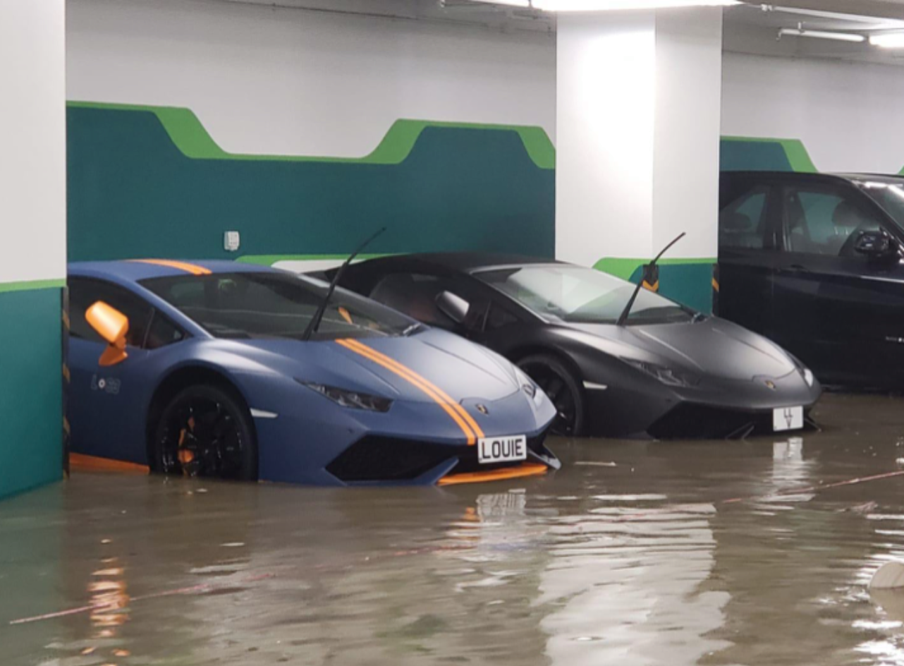 Parking w Hong Kongu po tajfunie Mangkhut