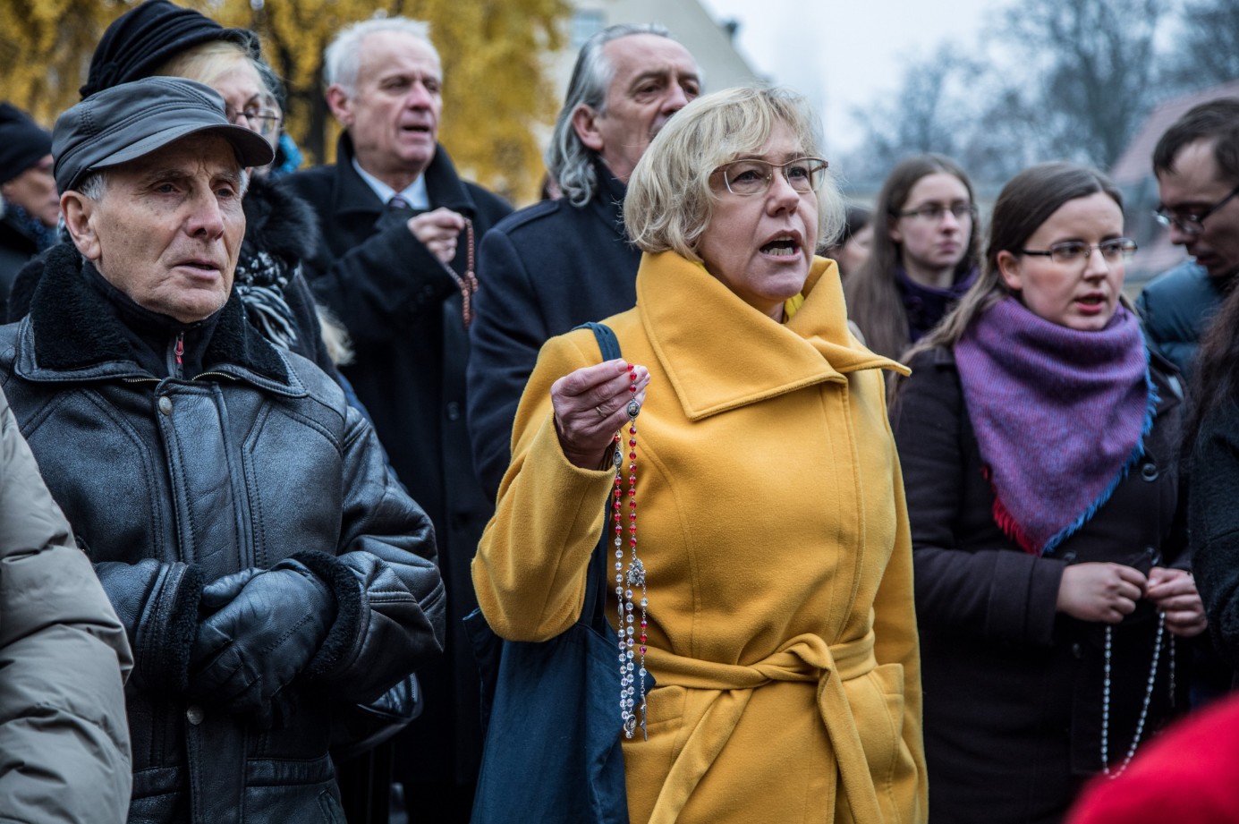 Małopolska kurator oświaty krytykuje naukę o m*sturbacji w szkołach: "środowiska LGBT kłamią i deprawują"