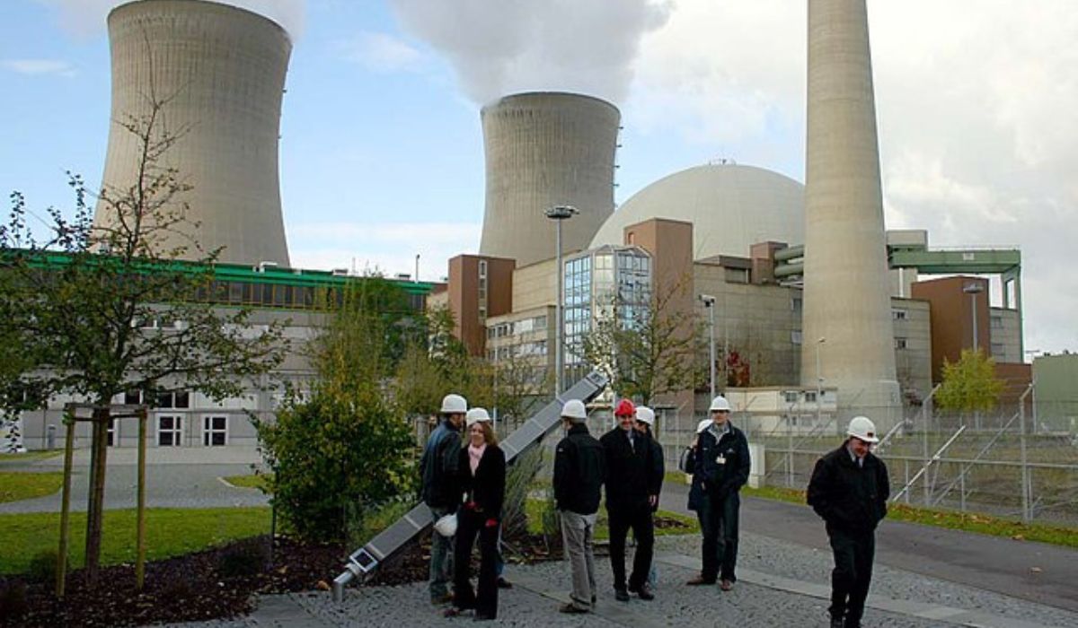 Niemcy pod ścianą i bez wyboru: elektrownie atomowe jednak będą działać