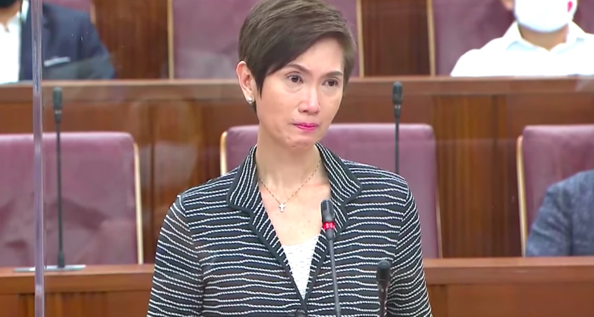 Singapur: minister popłakała się ze wzruszenia dziękując "pracownikom na froncie"