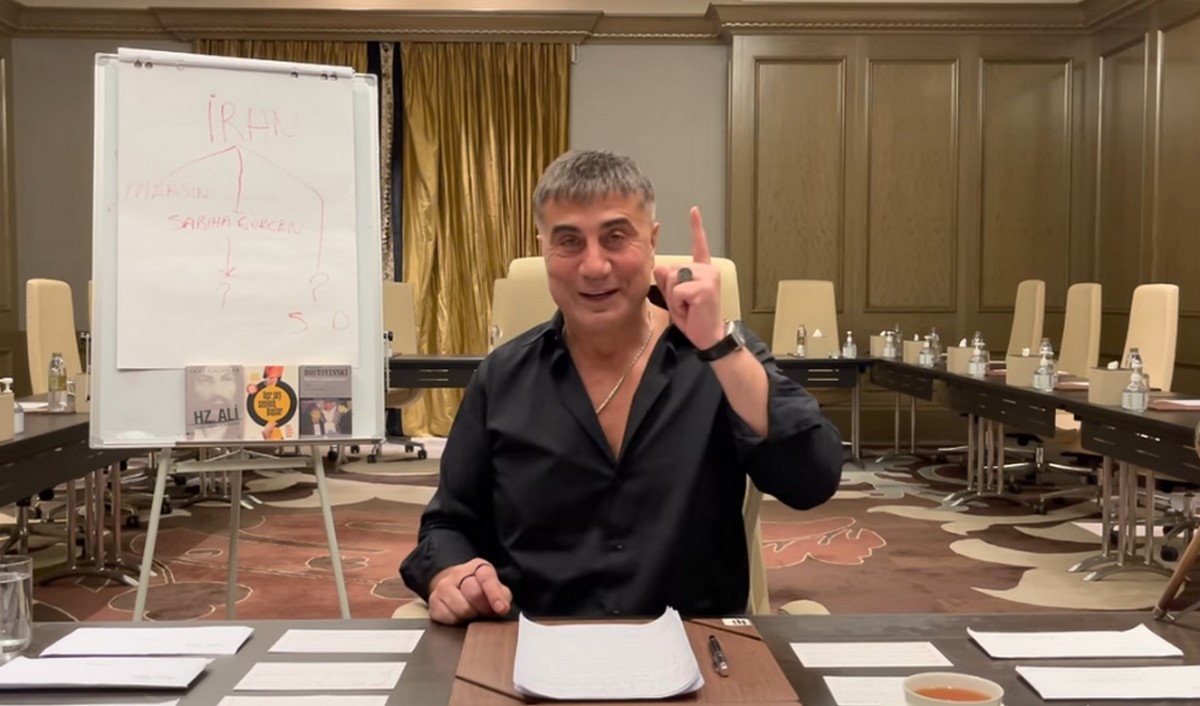 Turcja: zbiegły gangster stał się gwiazdą YouTube'a, po tym jak oskarżył polityków o korupcję i m*rderstwa