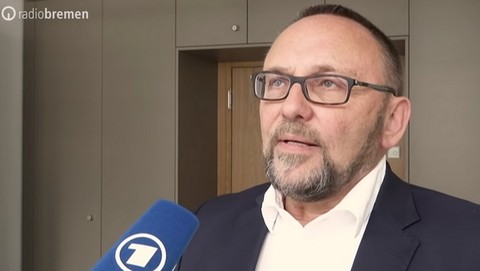 Niemieccy politycy wyrazili solidarność z pobitym posłem AfD