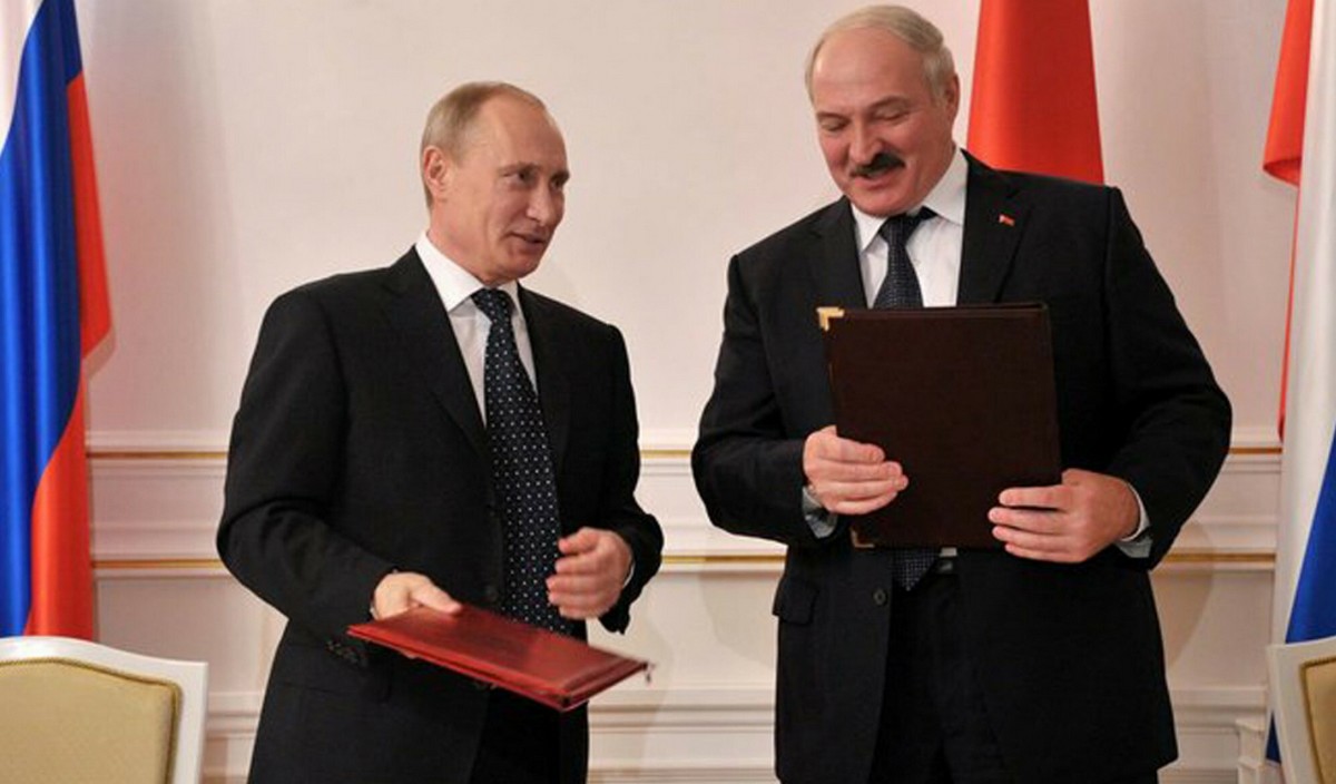 Putinowi jest przykro, że na Białoruś nakładane są sankcje i deklaruje wsparcie