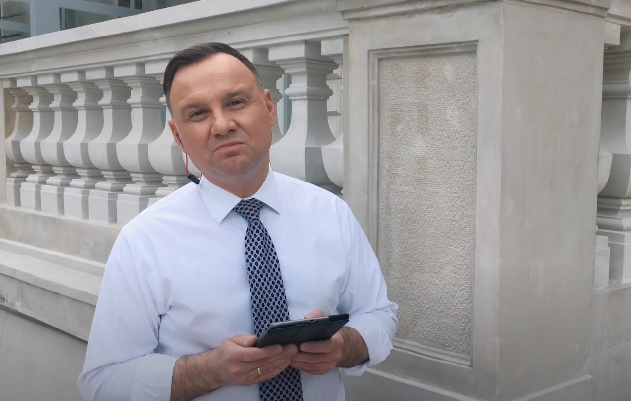 Prezydent zapewnia, że sam napisał swoje rapsy i że nie ściągał z Talmudu