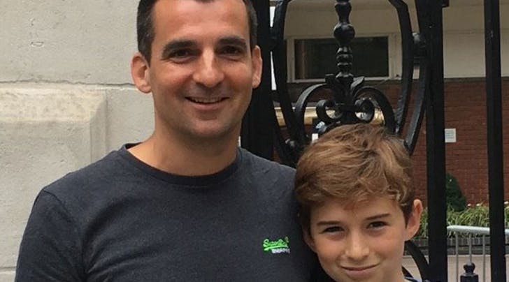 Sfrustrowany ojciec stworzył aplikację, która wymusza na dziecku odpowiedź na wiadomość