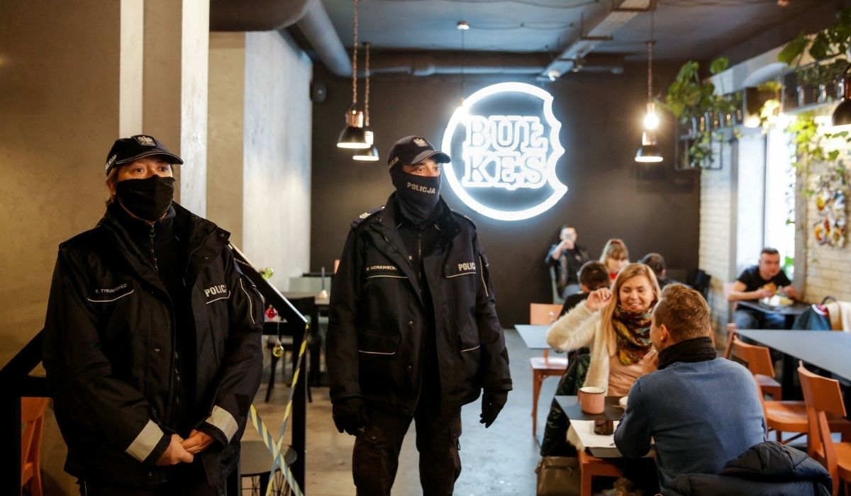 Branża gastronomiczna organizuje się i chce pozwać Skarb Państwa